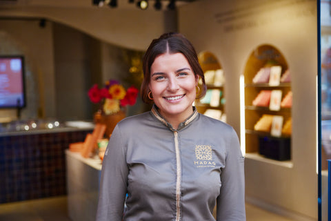 Craft chocolate, enchant hearts