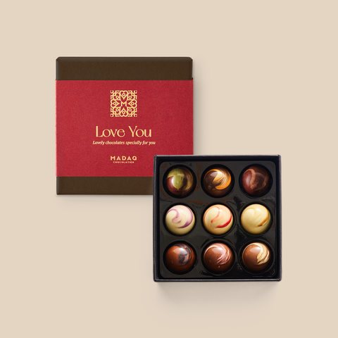 Our Favourites Box Love You