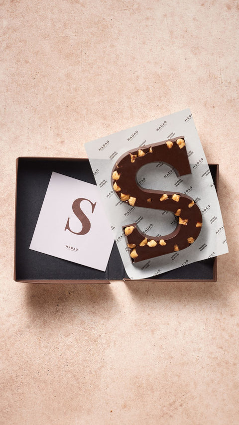 Dark Chocolade &  Hazelnut